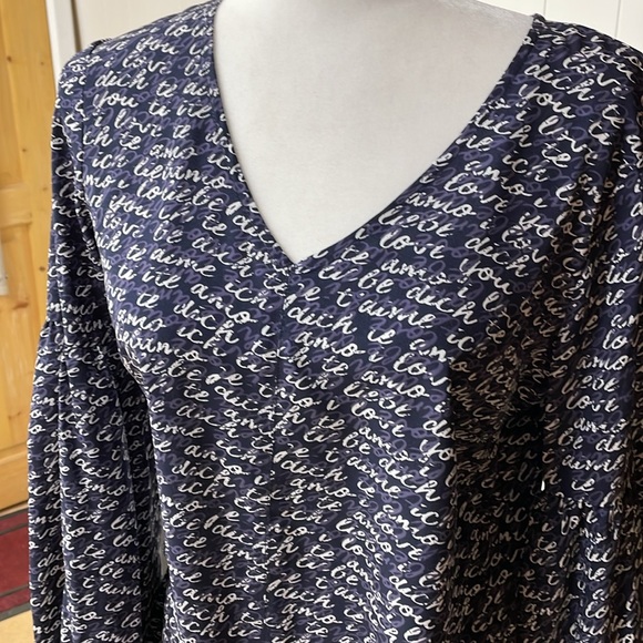 CABI top - Picture 2 of 11